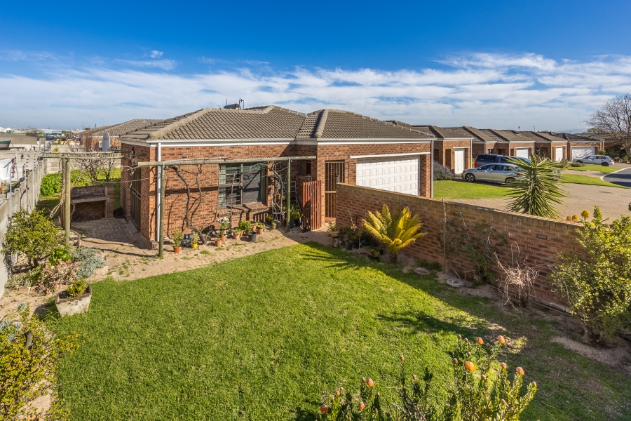 3 Bedroom Property for Sale in Vredelust Western Cape